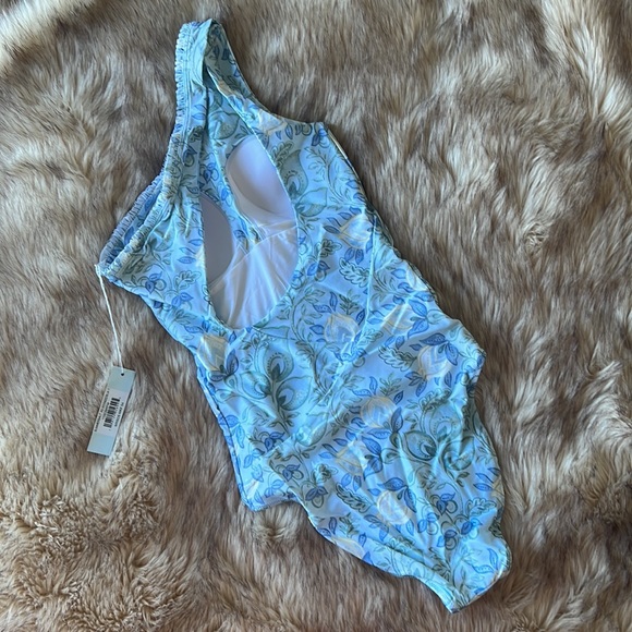 Summersalt Mini-Ruffle Ruched Swimsuit/Headband/Scrunchie/Bag Set - Picture 10 of 16